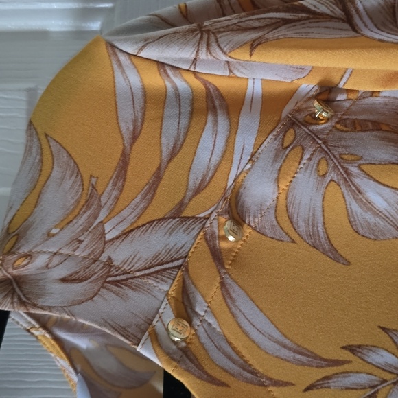 LIZ CLAIBORNE WOMEN'S PLUS SIZE GOLD TROPICAL SHORT SLEEVES SUMMER TOP SIZE 2X - Picture 6 of 16